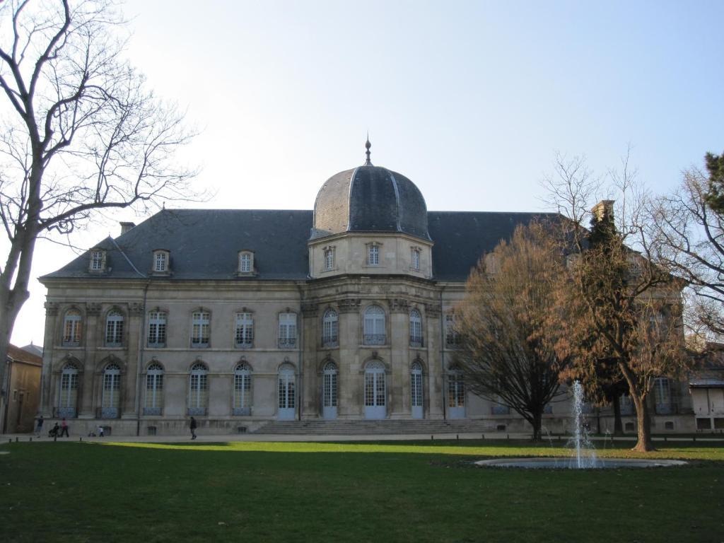 Abc Hotel Toul Buitenkant foto