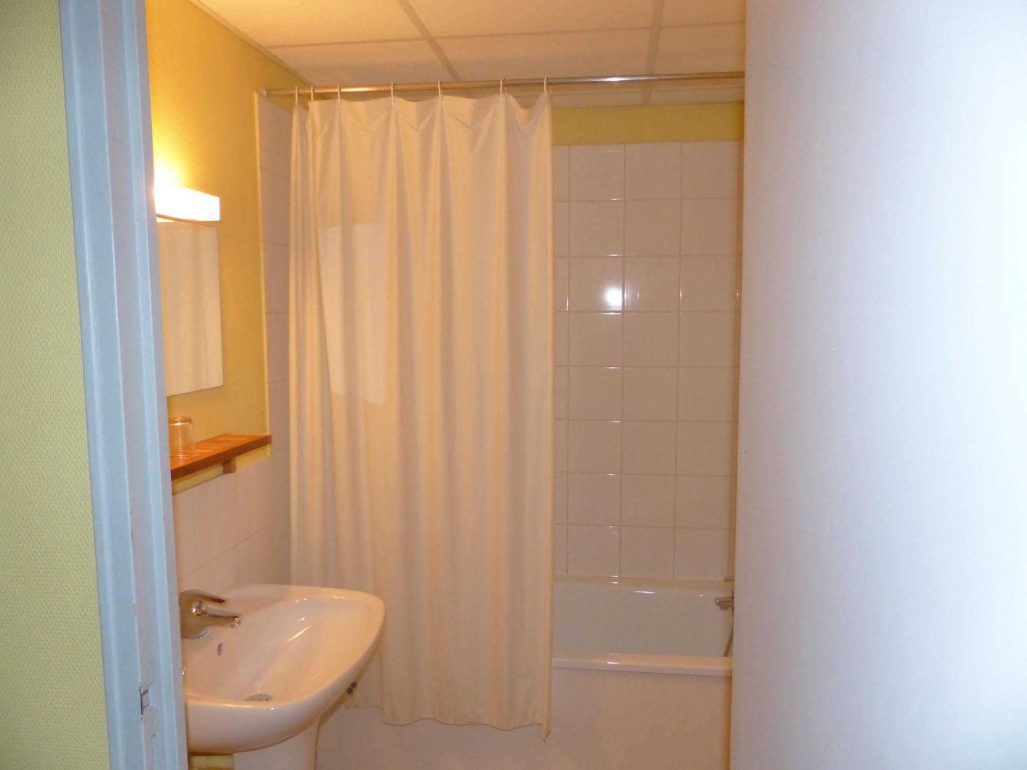 Abc Hotel Toul Buitenkant foto
